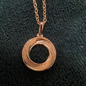 0.05 Carat Pendant with Silver Chain